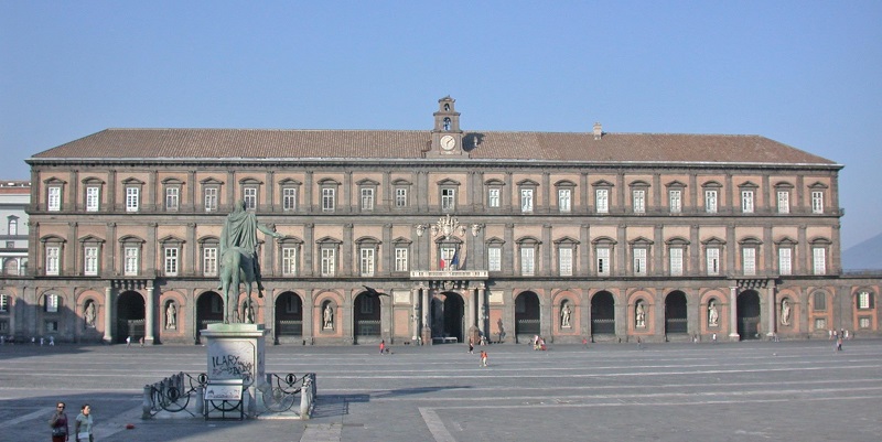 palazzo reale napoli